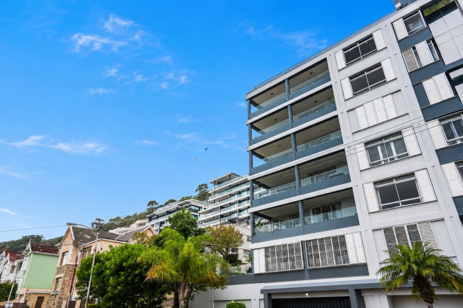 To Let 2 Bedroom Property for Rent in Fresnaye Western Cape